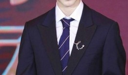 蔡徐坤刘亦菲最新爆料,揭秘娱乐圈幕后故事