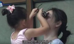 网友爆料女儿被打视频,网友曝光惊人视频引发社会关注