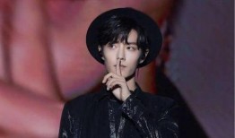 港媒爆料肖战李沁视频,恋情疑曝光？