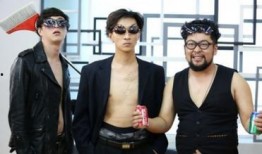 废柴兄弟3在线观看免费,笑料横生，兄弟情深再续前缘