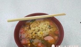阿姨爆料速食面条视频