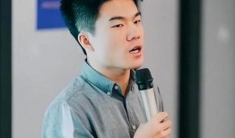 孙东旭爆料董宇辉工资视频,引发网友热议